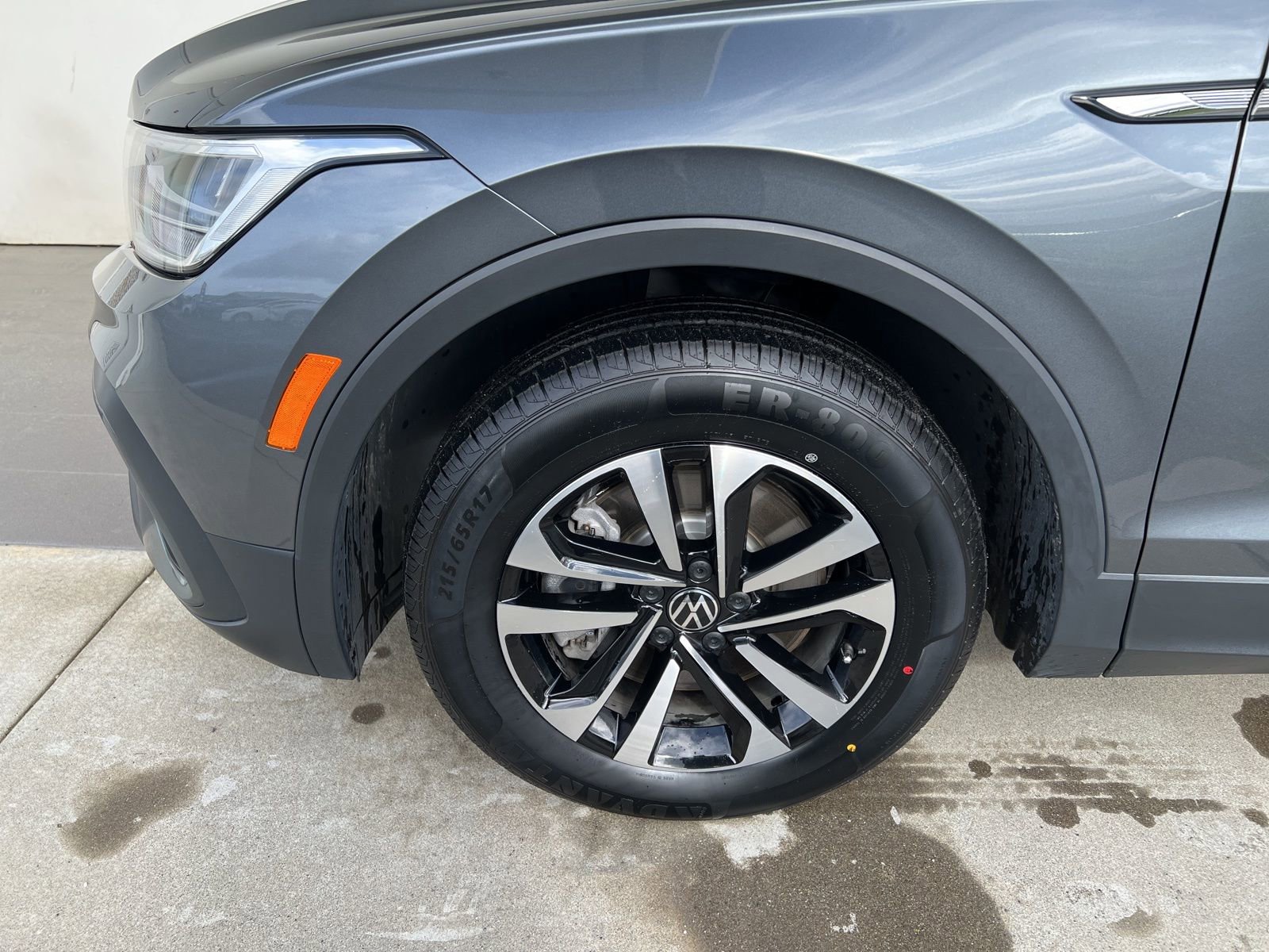 Used 2024 Volkswagen Tiguan S image 4