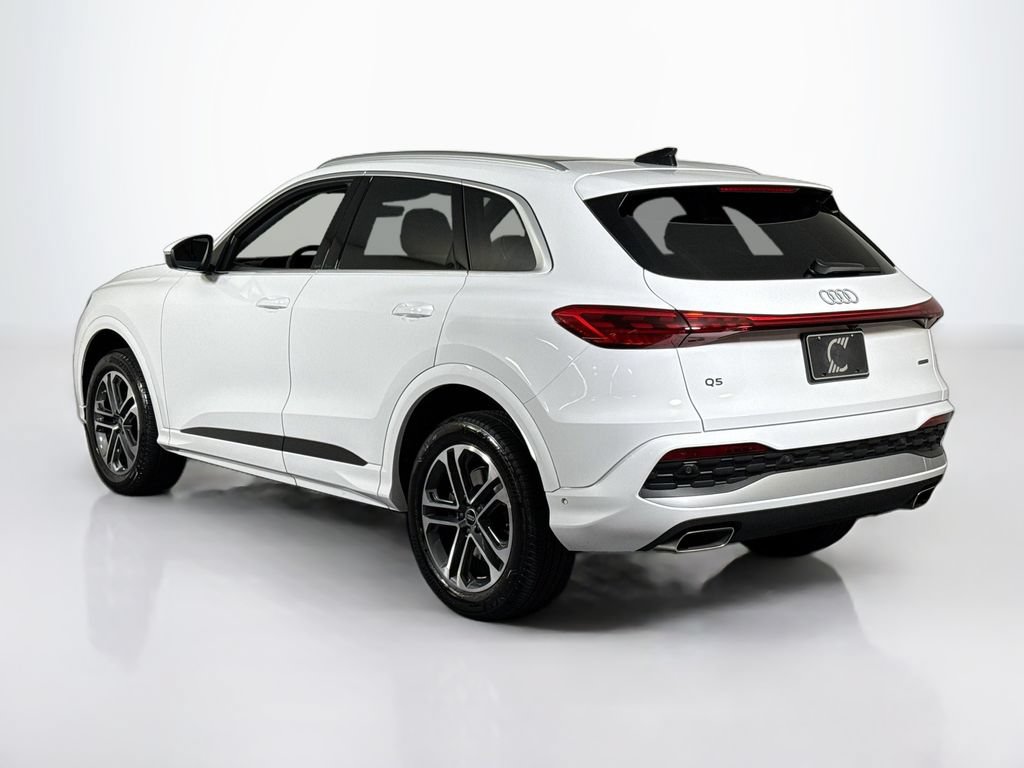 Used 2025 Audi Q5 Premium w/ Convenience Package AWD/4WD image 3