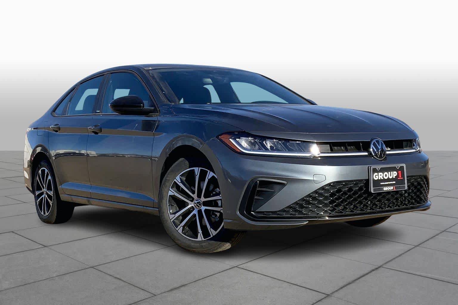 Used 2026 Volkswagen Jetta Sport FWD image 2