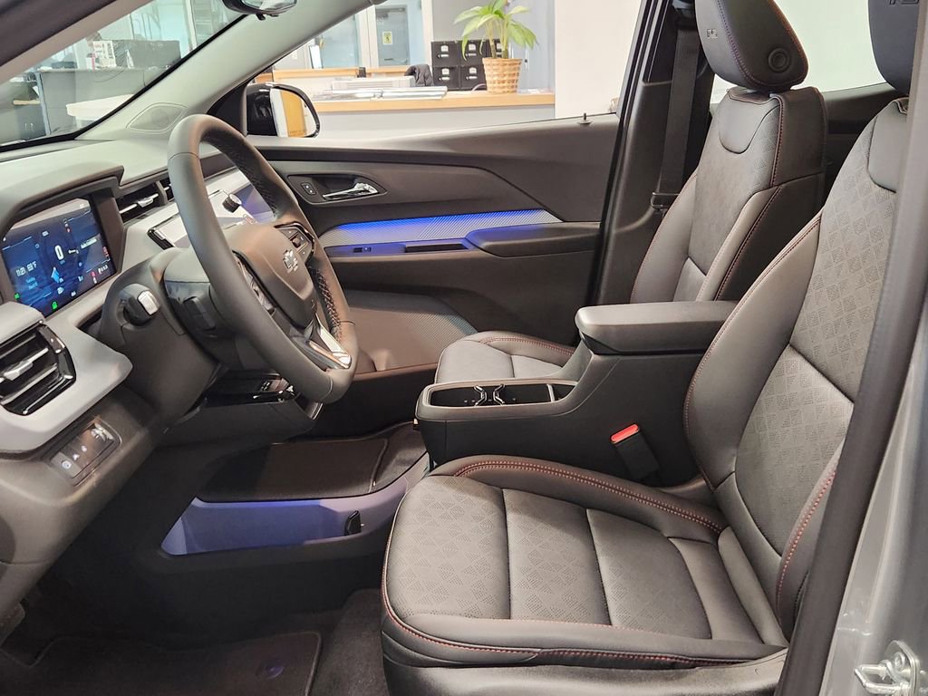 New 2027 Chevrolet Bolt RS w/ Technology Package image 9