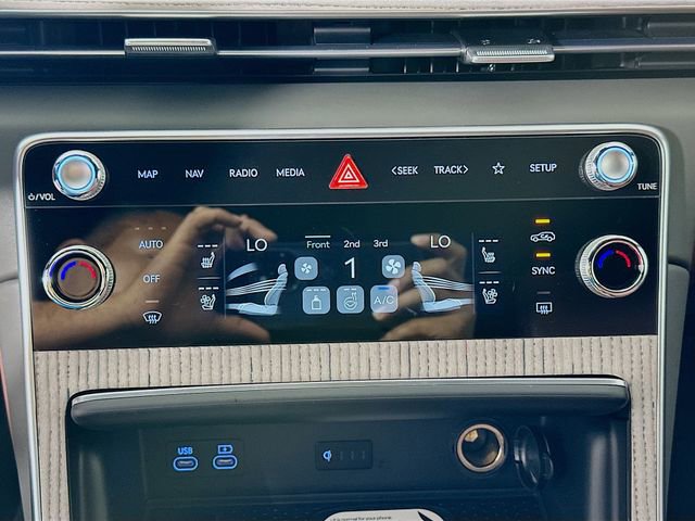 New 2026 Genesis GV80 3.5T Prestige image 14