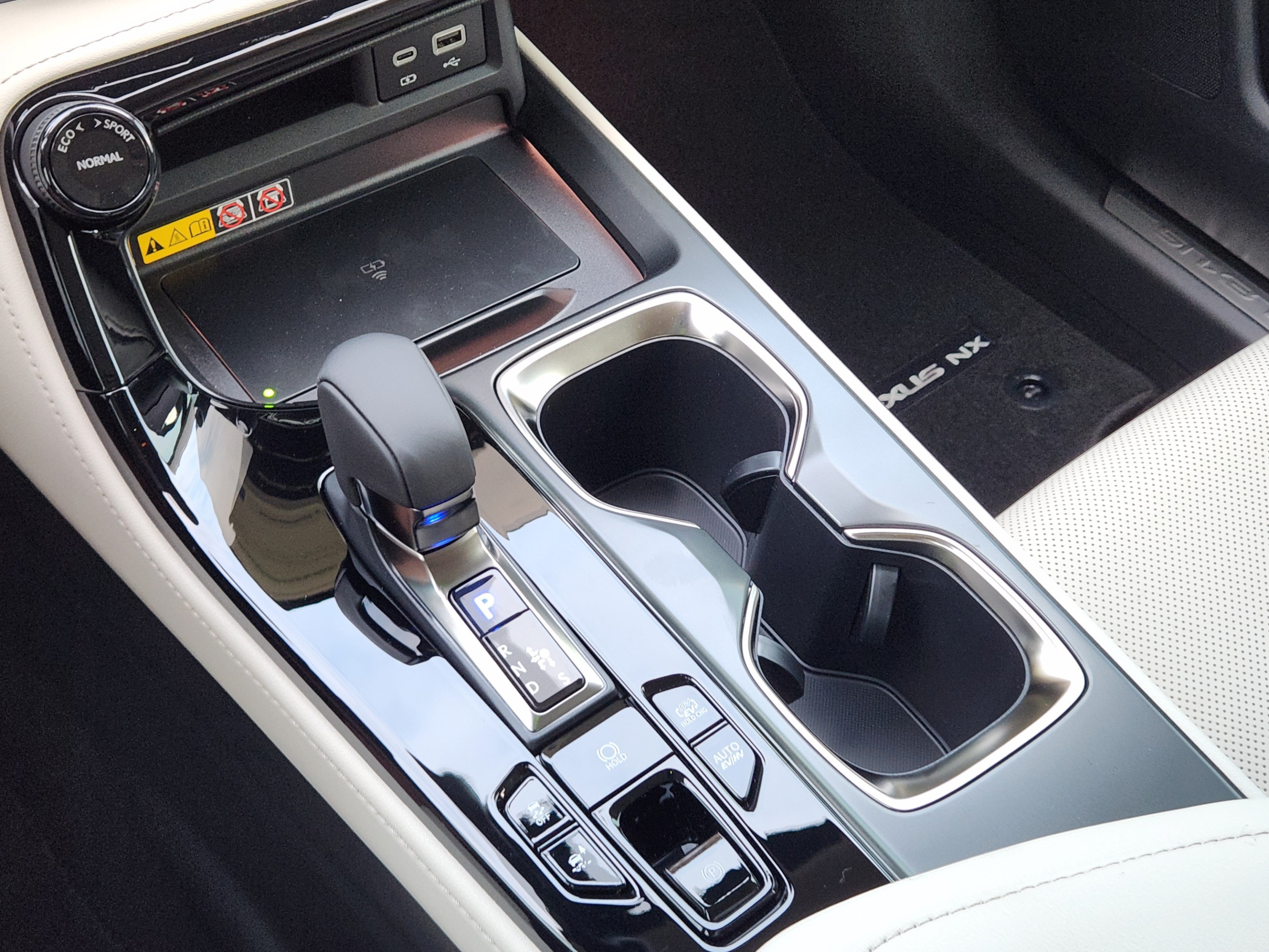 New 2026 Lexus NX 450h+ AWD w/ Accessory Package (Z1) image 12