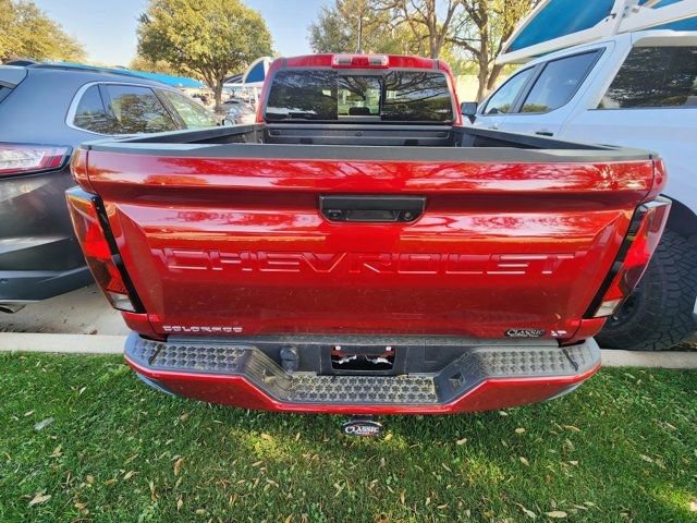 Used 2024 Chevrolet Colorado LT w/ LT Convenience Package image 5