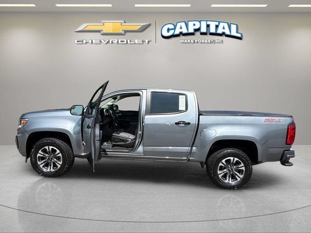 Used 2022 Chevrolet Colorado Z71 AWD/4WD image 10