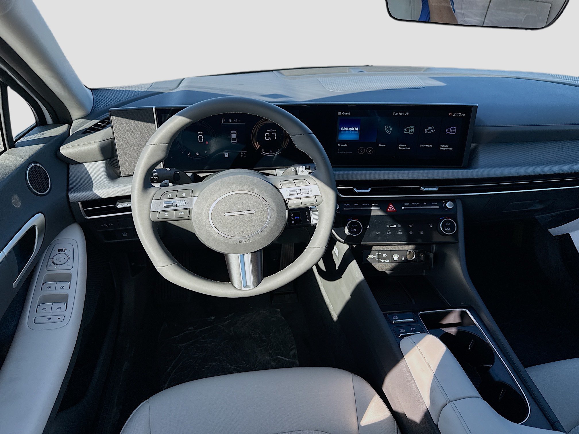 Used 2026 Hyundai Sonata SEL FWD image 15