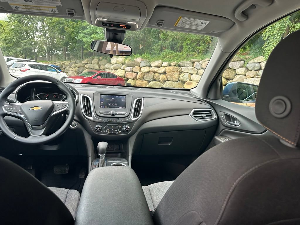 Used 2024 Chevrolet Equinox LT w/ LPO, Floor Liner Package FWD image 24