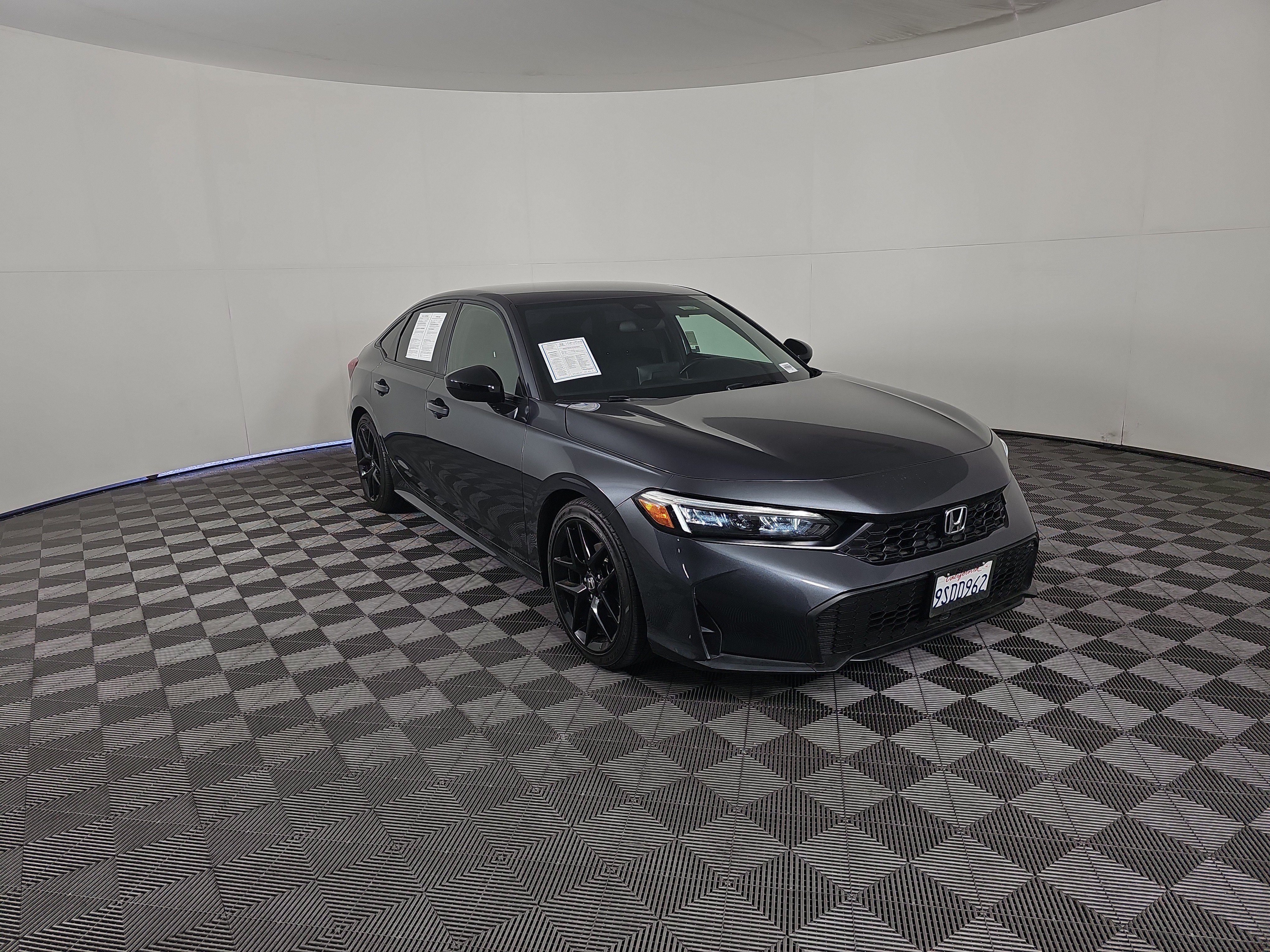 Certified 2025 Honda Civic Sport image 2