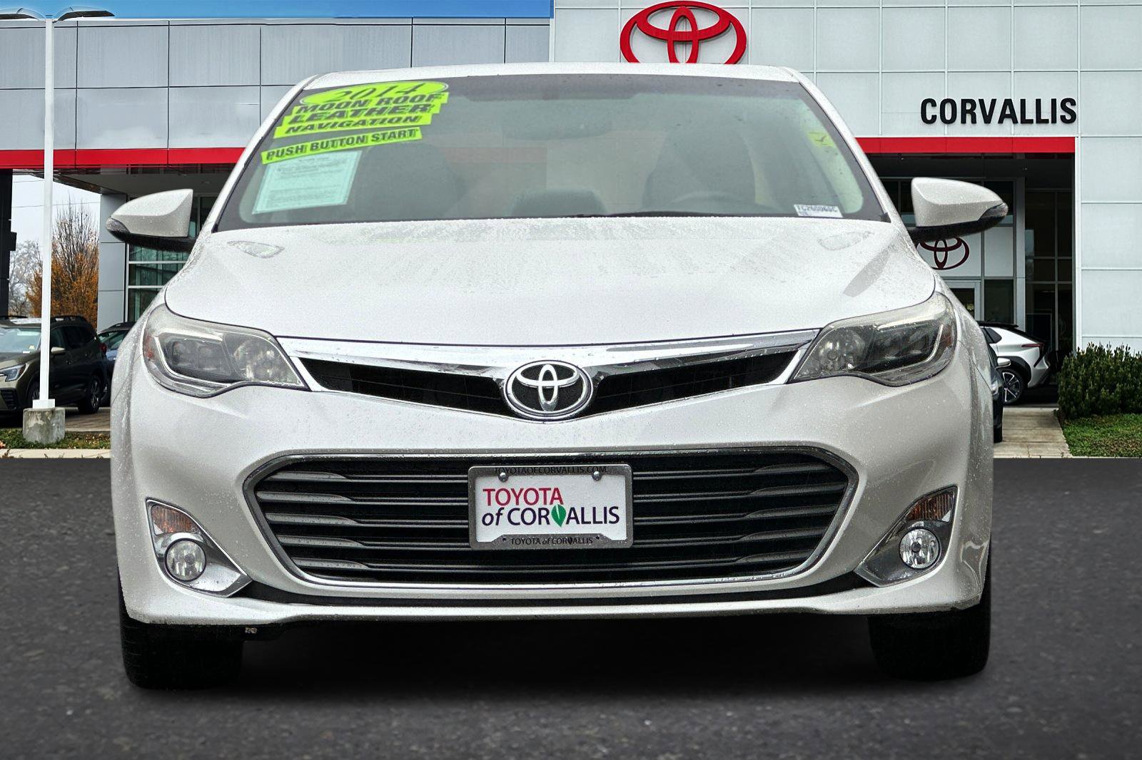 Used 2014 Toyota Avalon XLE Touring image 9