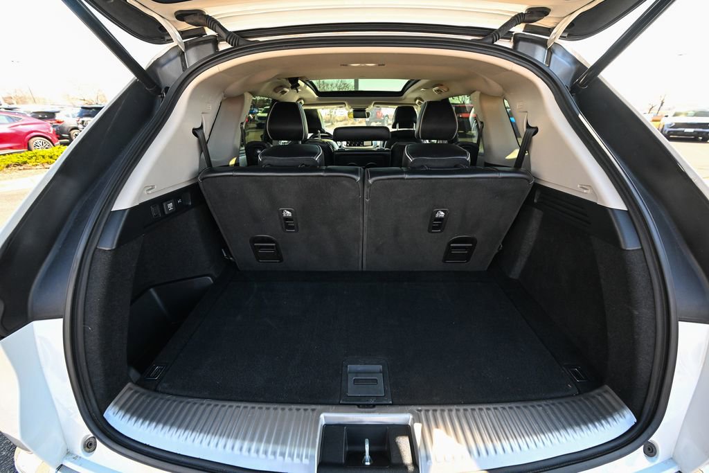 Used 2023 Acura MDX SH-AWD w/ Advance Package image 16