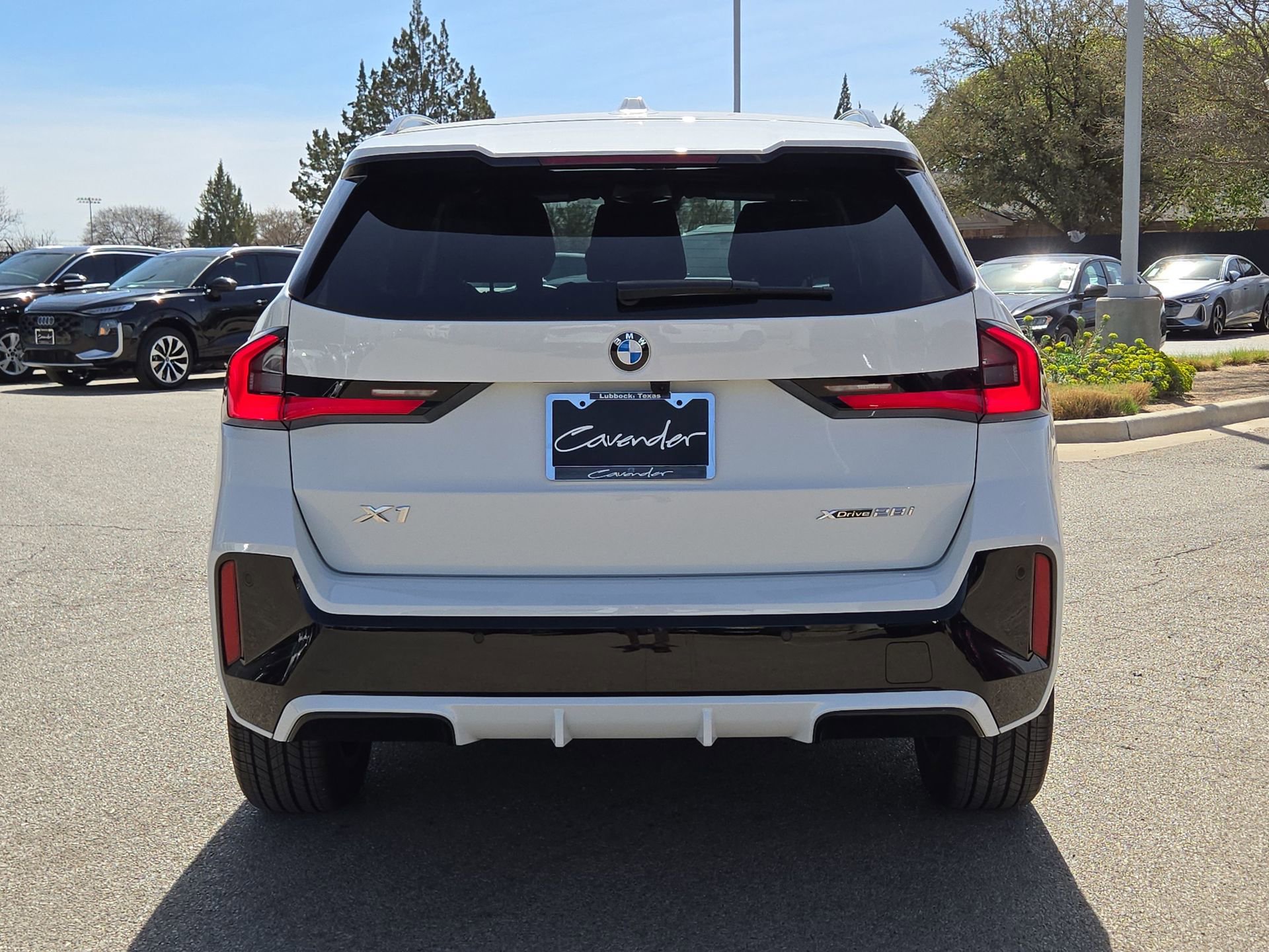 Used 2026 BMW X1 xDrive28i image 12