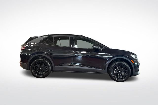 Used 2023 Volkswagen ID.4 Pro S image 3