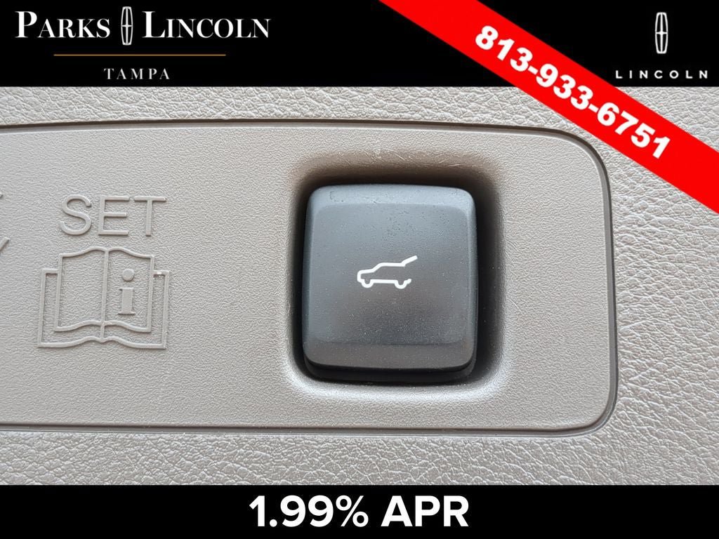 Certified 2022 Lincoln Corsair Grand Touring w/ Towing Package AWD/4WD image 9