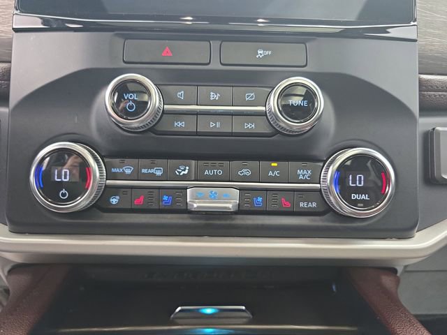 Used 2023 Ford Expedition Max Limited image 36