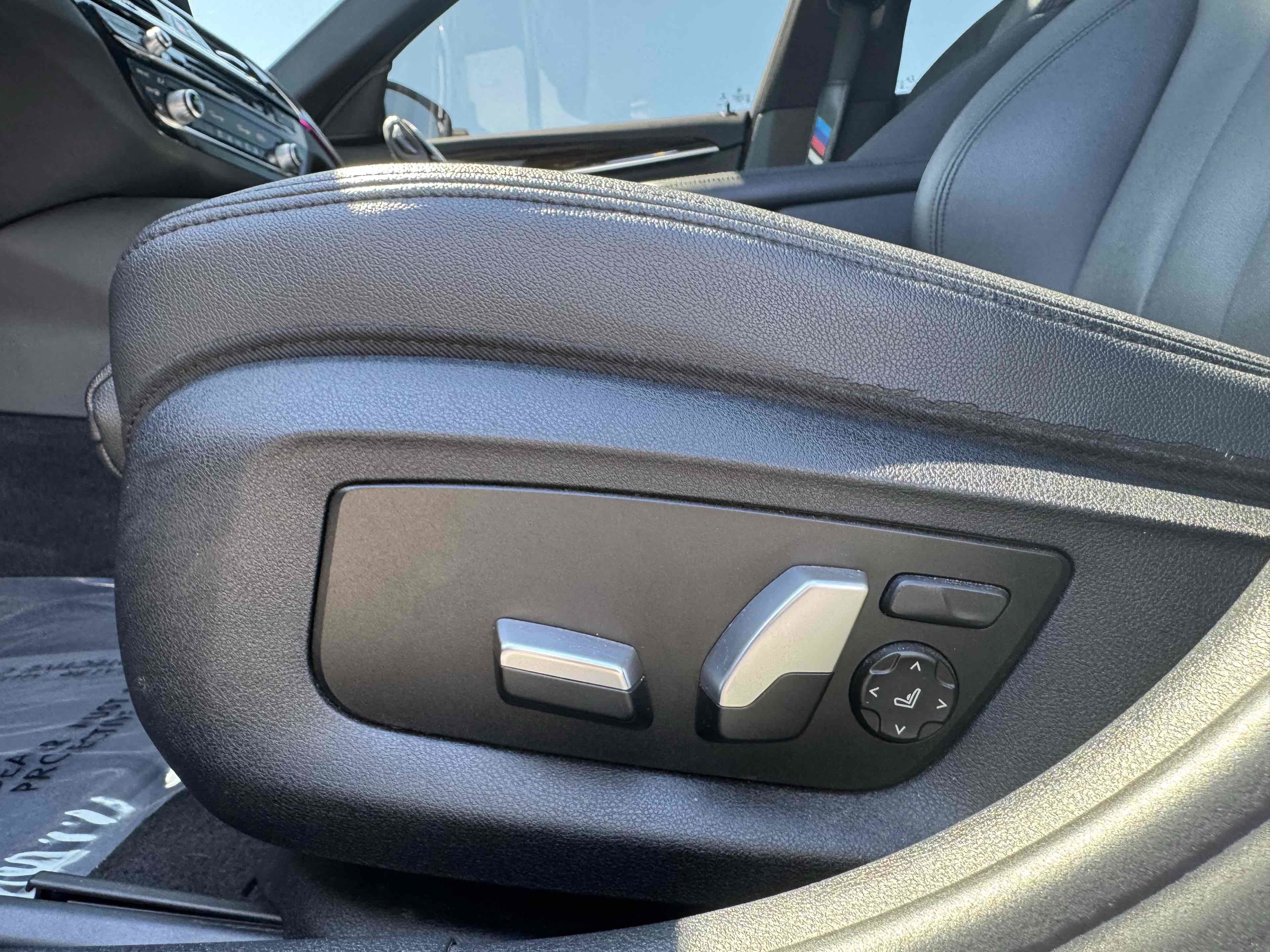 Used 2018 BMW 540i image 38