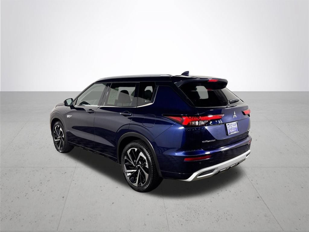Used 2023 Mitsubishi Outlander SEL AWD/4WD image 8