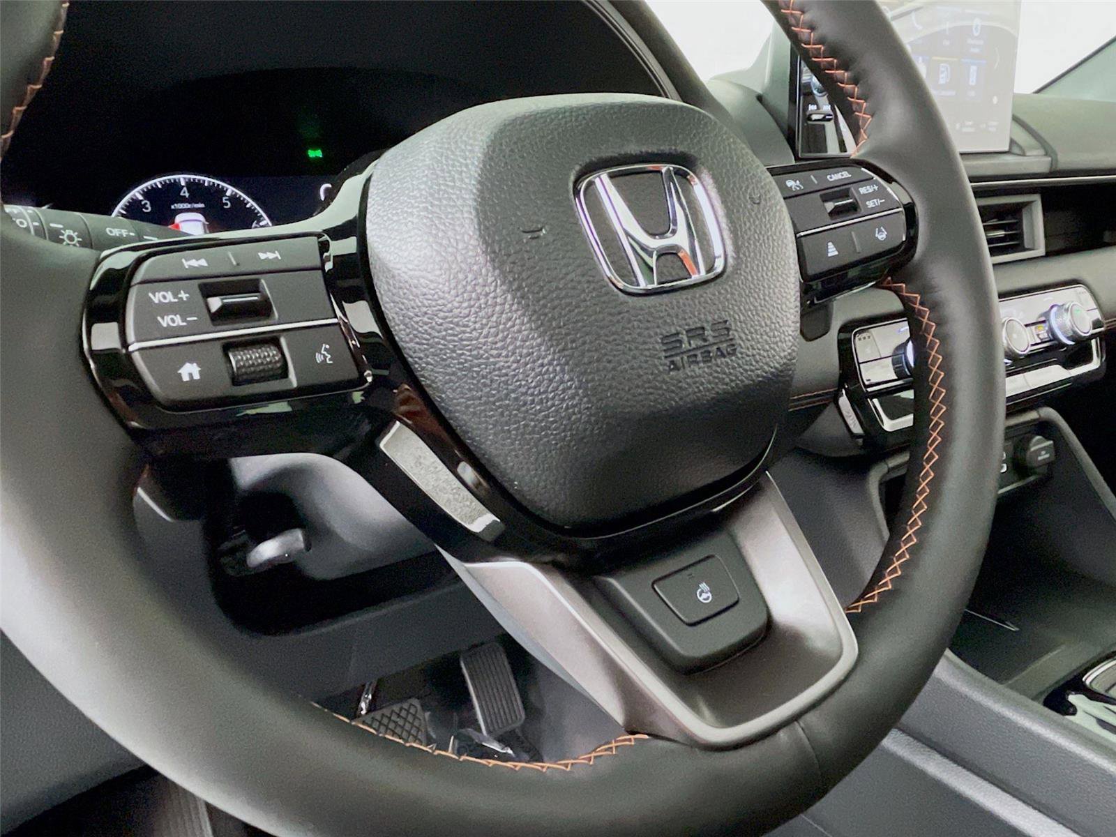 New 2025 Honda Pilot TrailSport image 11