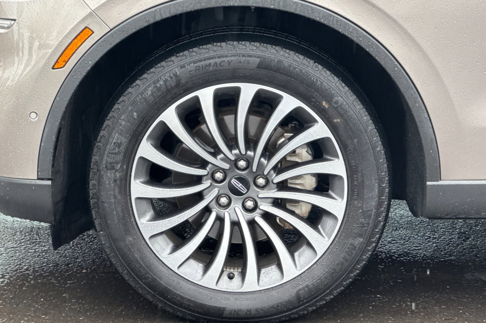 Certified 2020 Lincoln Aviator Reserve w/ Equipment Group 201A image 28