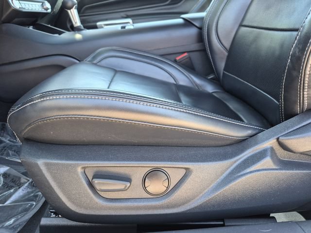Used 2024 Ford Mustang Coupe RWD image 17