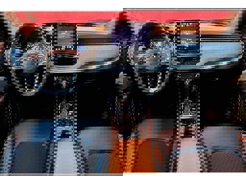 Used 2024 Jeep Compass Latitude image 16