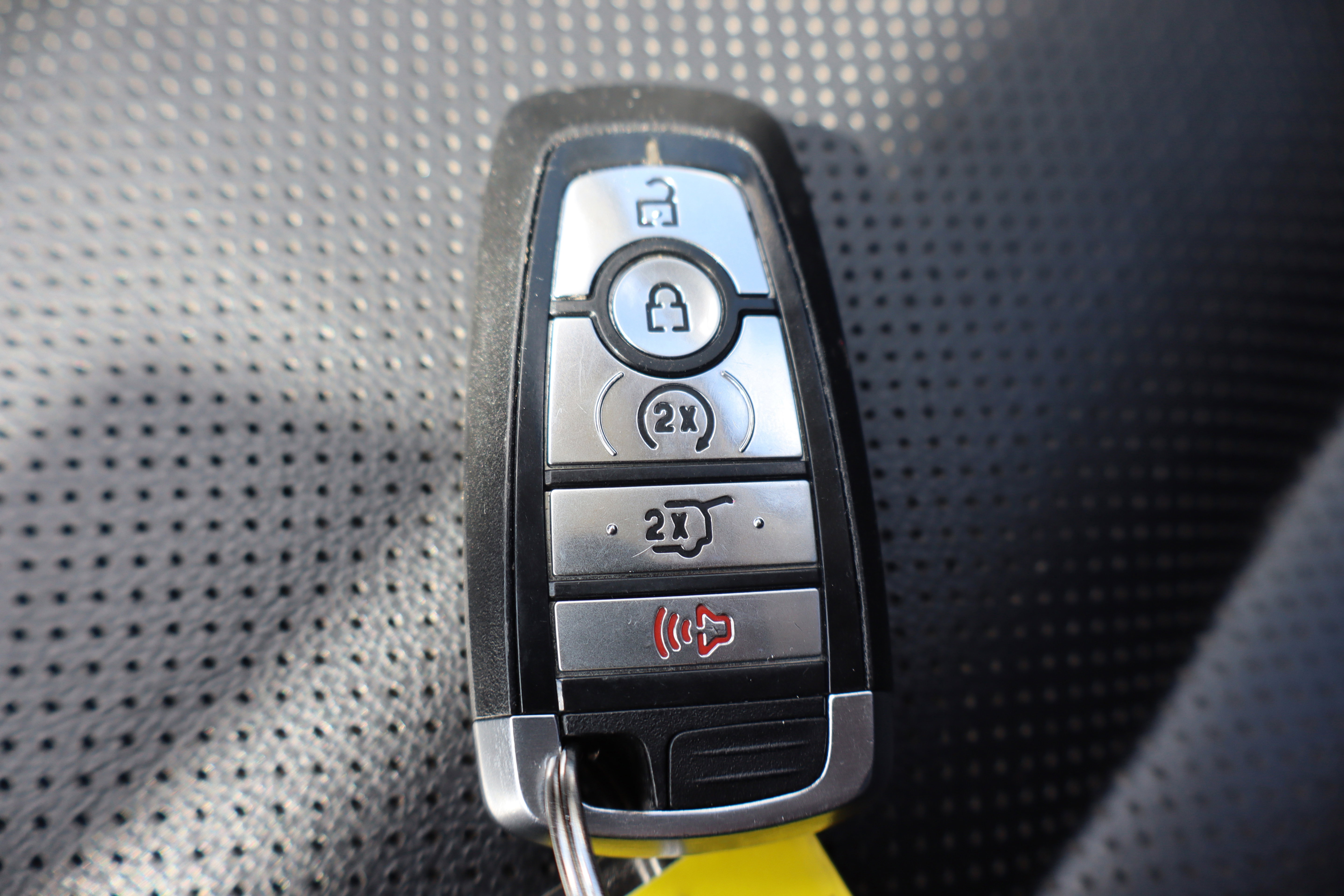 Used 2022 Ford Escape SEL image 29