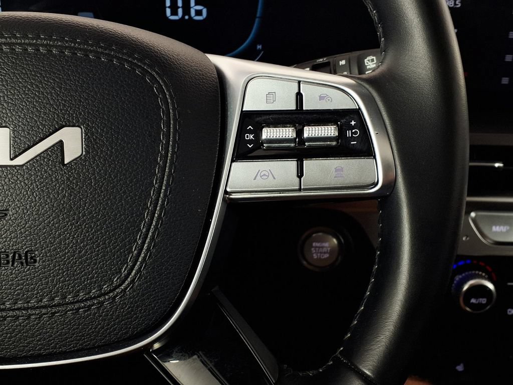 Used 2025 Kia Telluride S AWD/4WD image 21