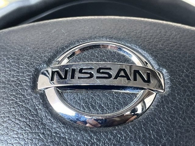 Used 2016 Nissan Versa Note SV FWD image 11