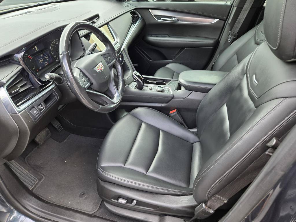 Used 2021 Cadillac XT6 Luxury FWD image 14