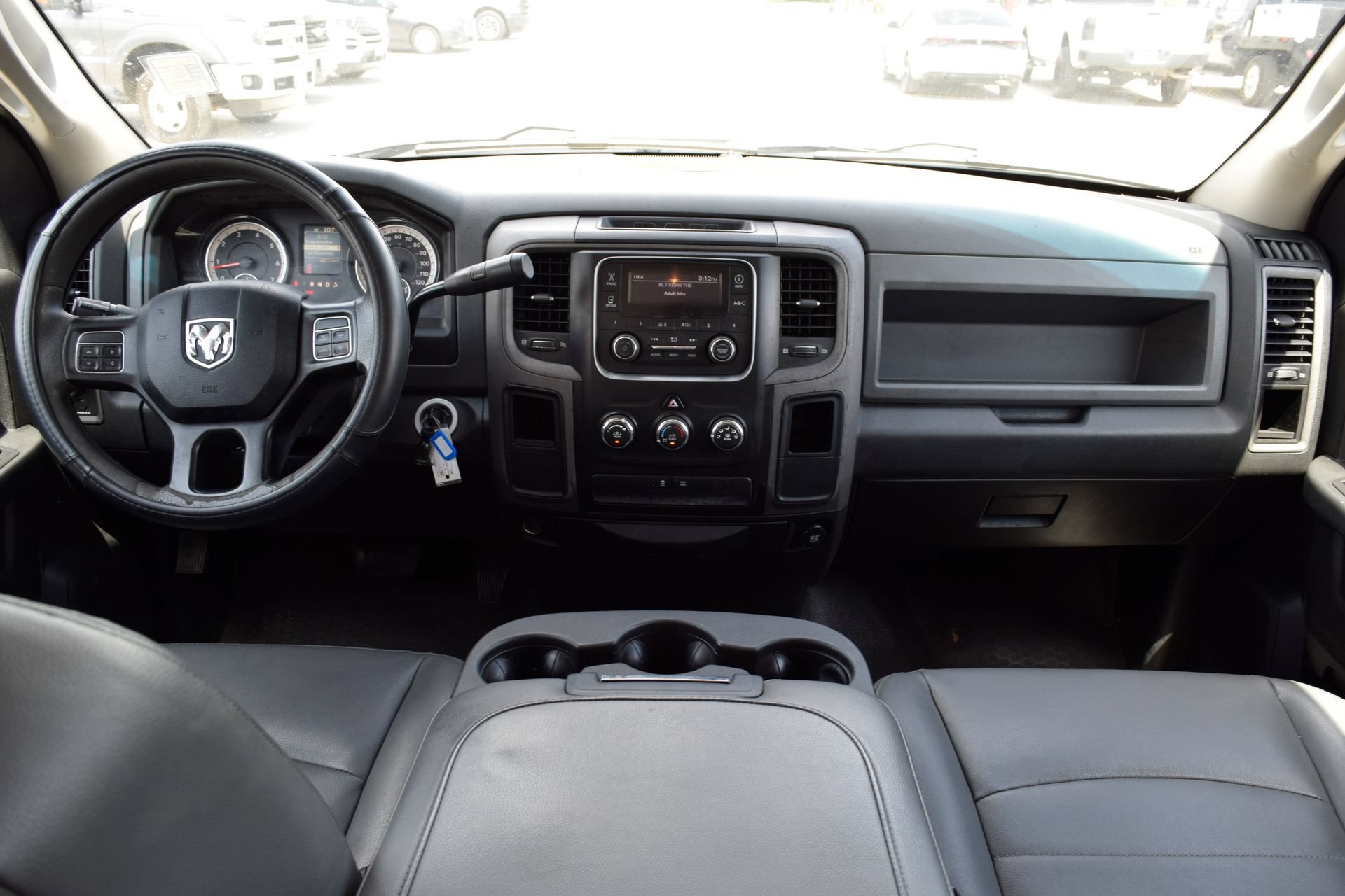 Used 2017 RAM 3500 Tradesman RWD image 5