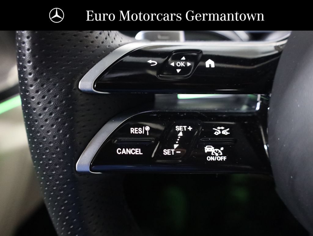 Used 2025 Mercedes-Benz GLS 450 4MATIC w/ AMG Line Exterior image 26
