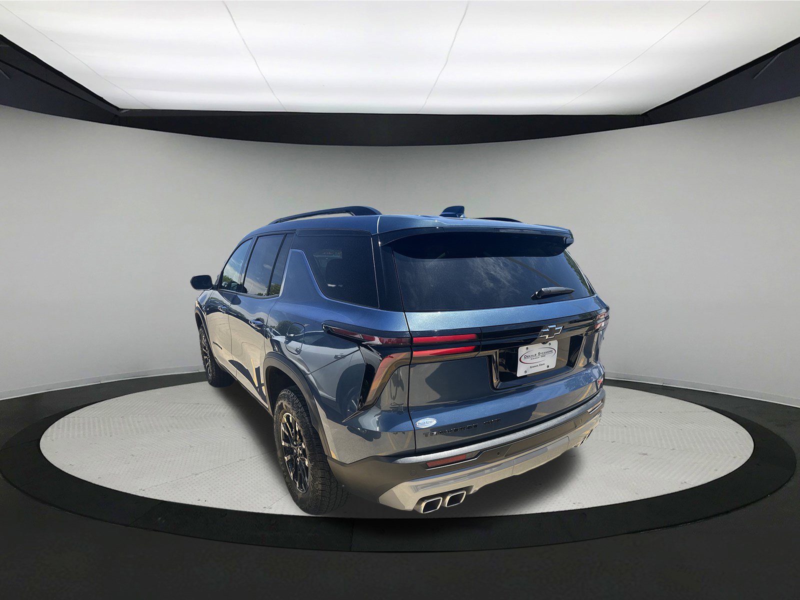 Used 2024 Chevrolet Traverse Z71 AWD/4WD image 7