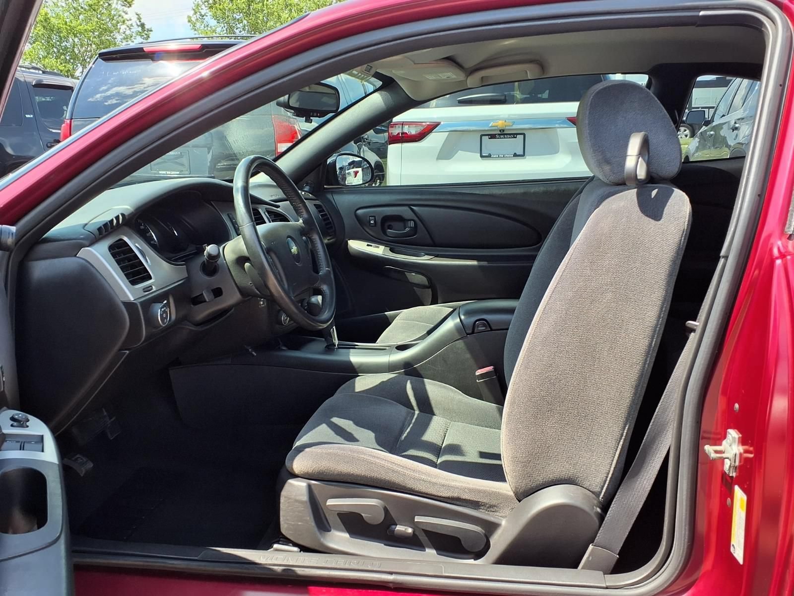 Used 2006 Chevrolet Monte Carlo LT FWD image 14