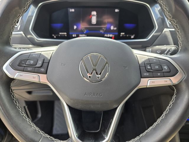 Used 2022 Volkswagen Tiguan SE image 25