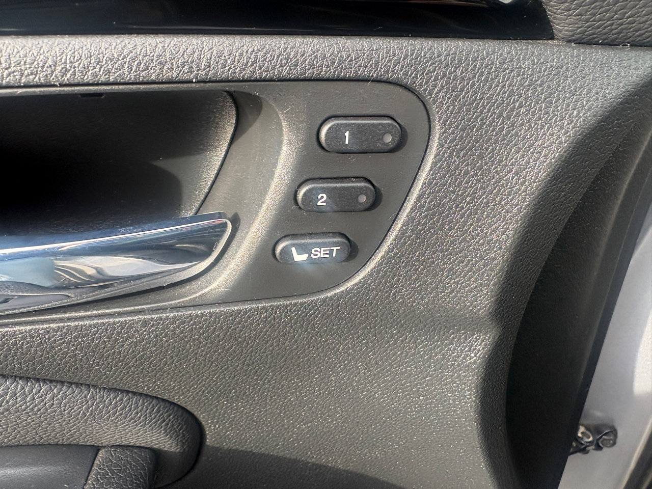 Used 2012 Honda Pilot Touring image 15