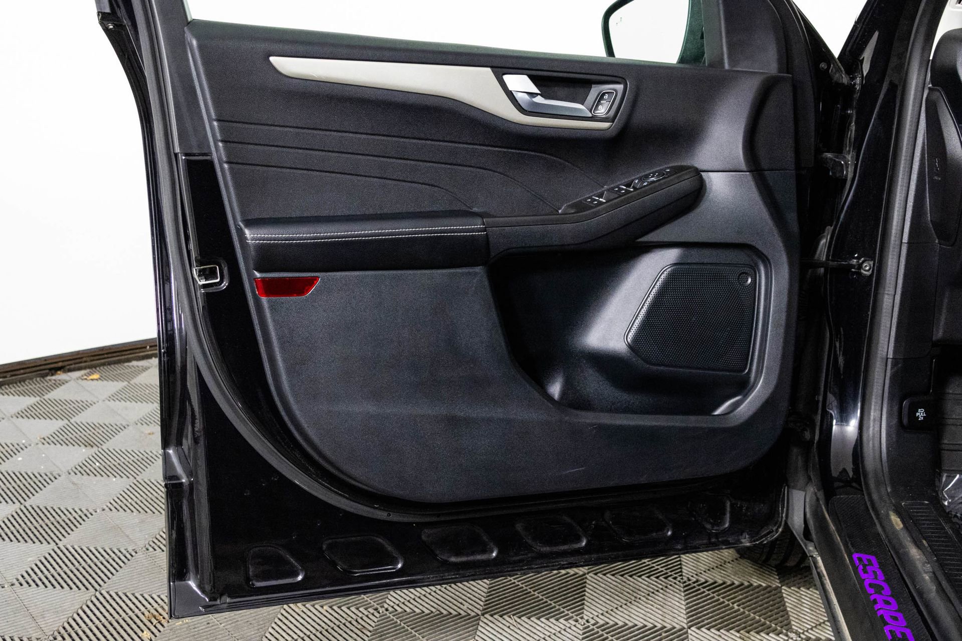 Used 2021 Ford Escape SE w/ Convenience Package image 34