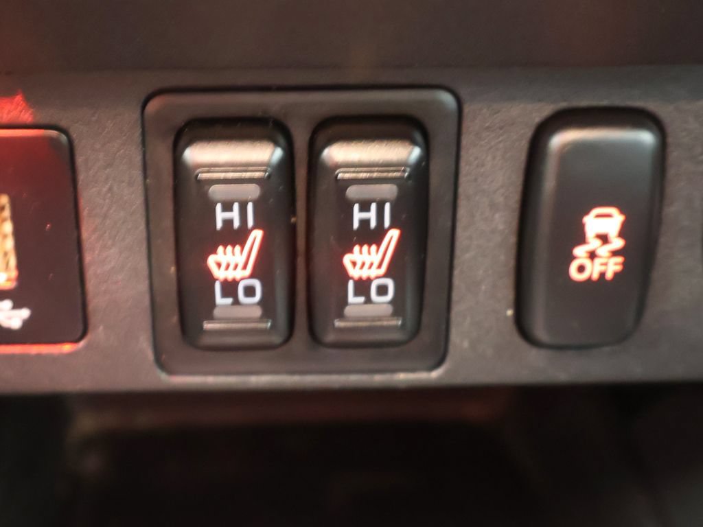 Used 2024 Mitsubishi Outlander Sport AWD image 41