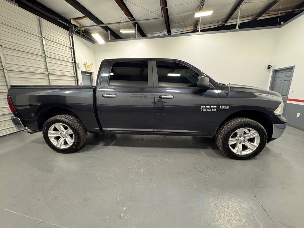 Used 2017 RAM 1500 Classic SLT AWD/4WD image 6