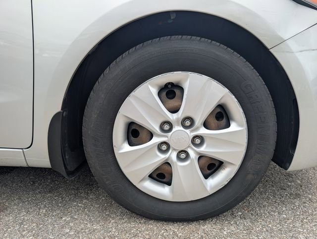 Used 2018 Kia Forte LX FWD image 23