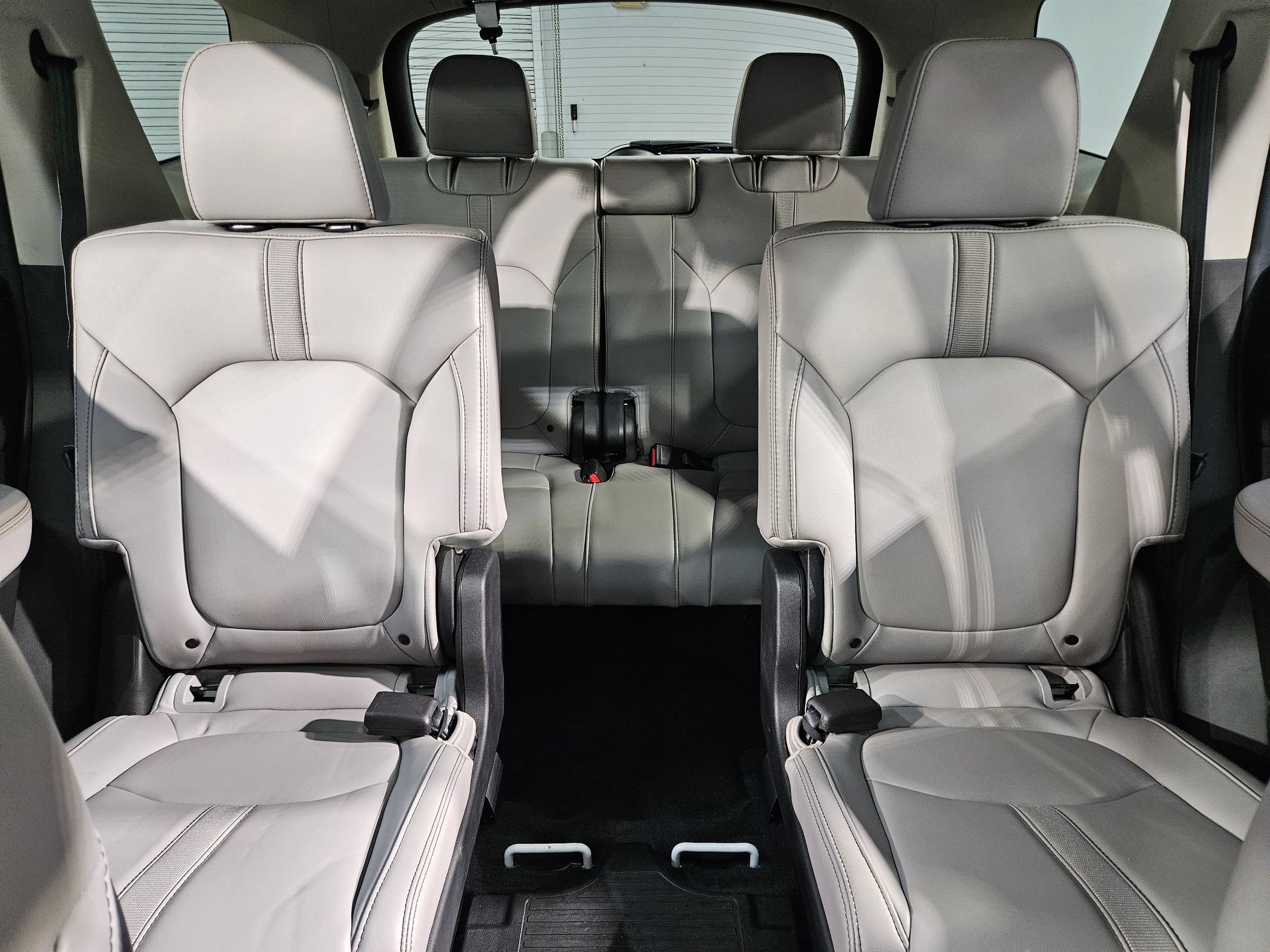 Used 2025 Honda Pilot Touring image 13