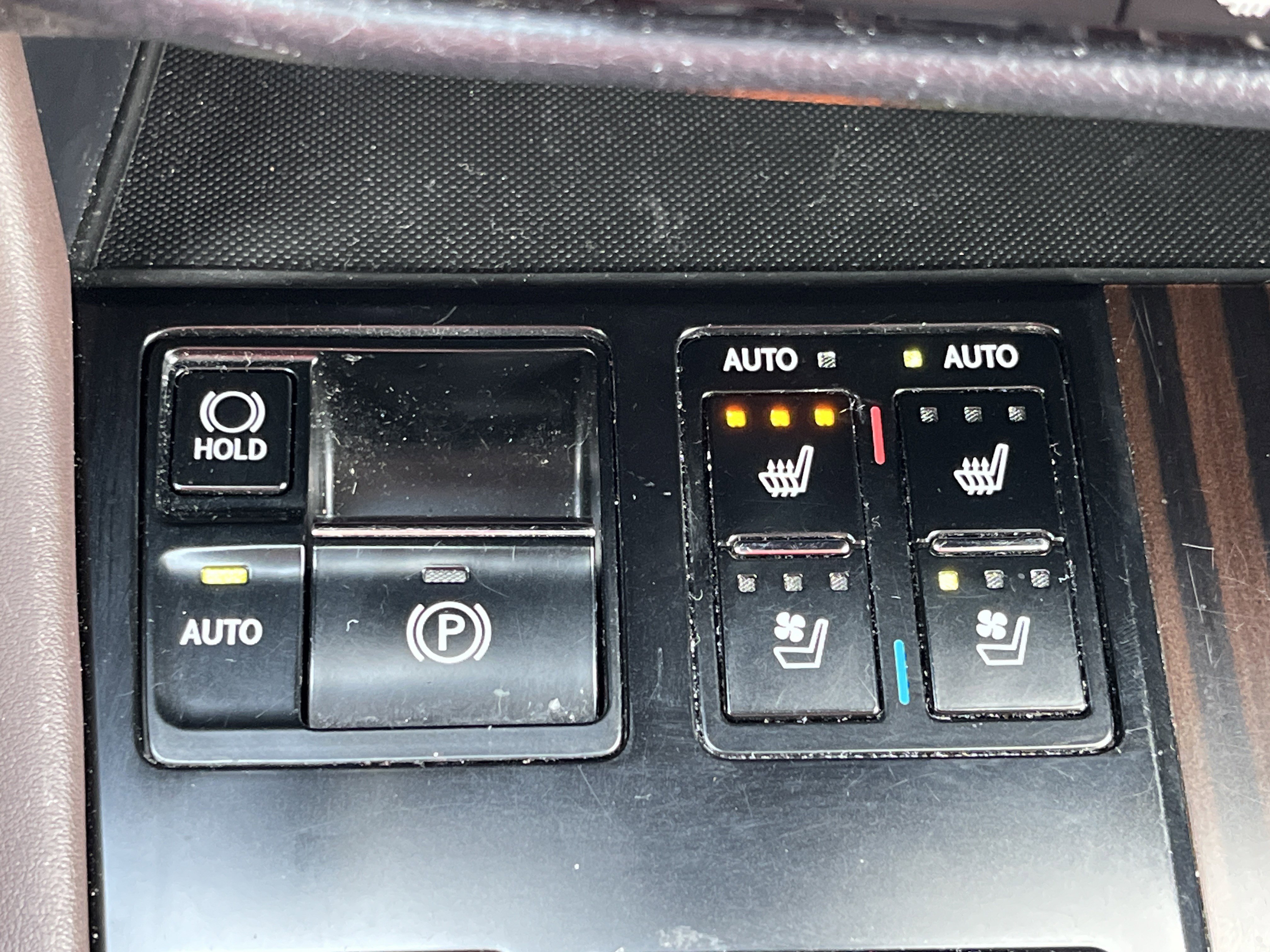 Used 2019 Lexus RX 350L AWD image 9