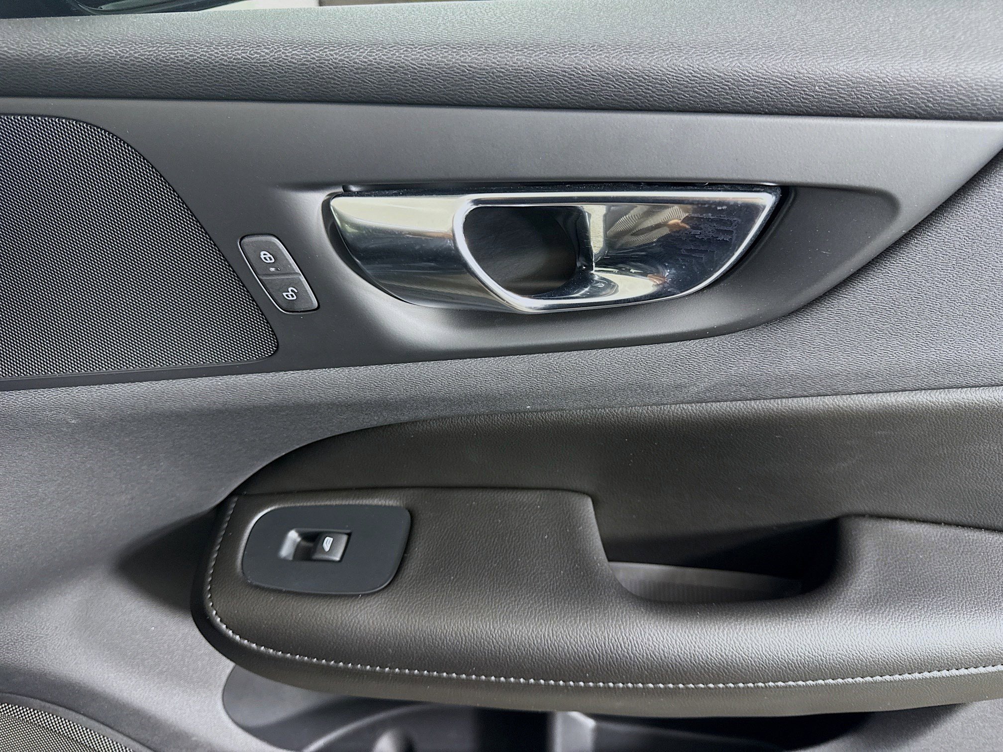 Used 2022 Volvo S60 B5 Inscription FWD image 31