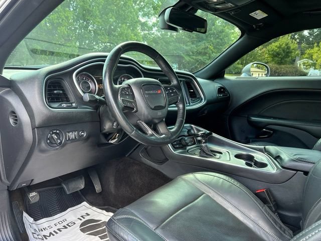 Used 2016 Dodge Challenger R/T Plus RWD image 10