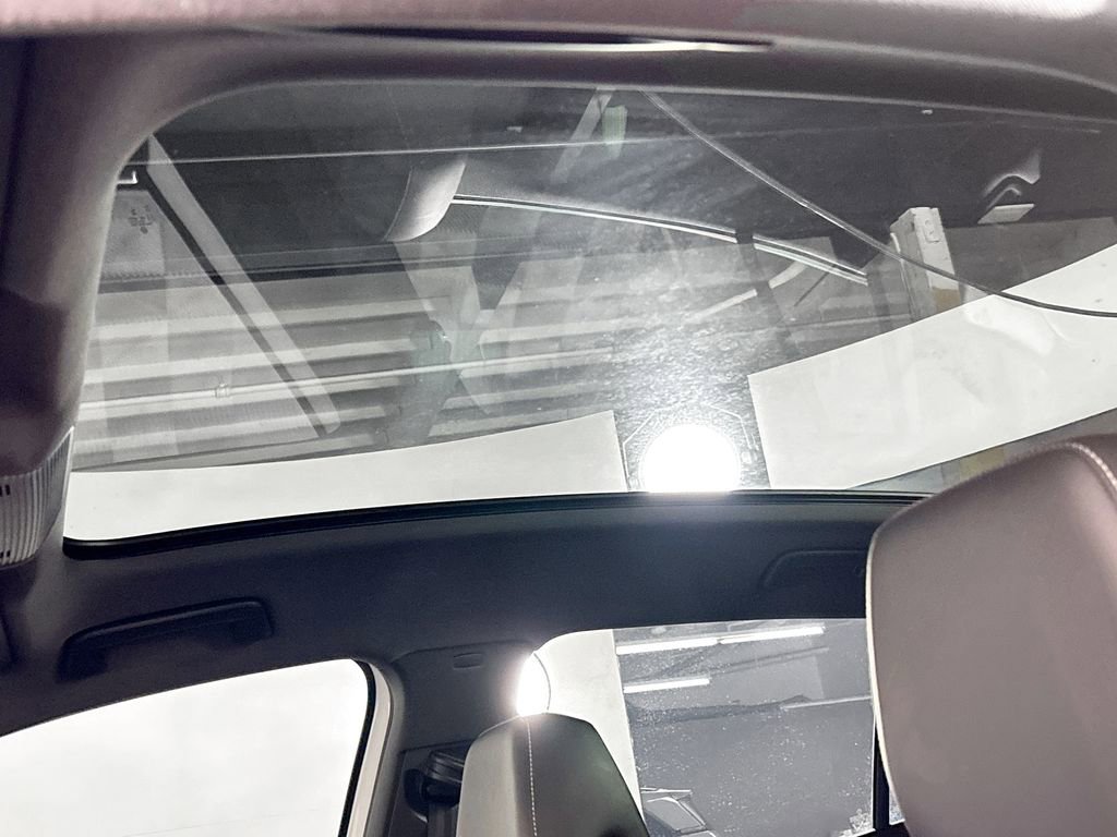 Used 2023 Volkswagen ID.4 Pro S Plus image 19