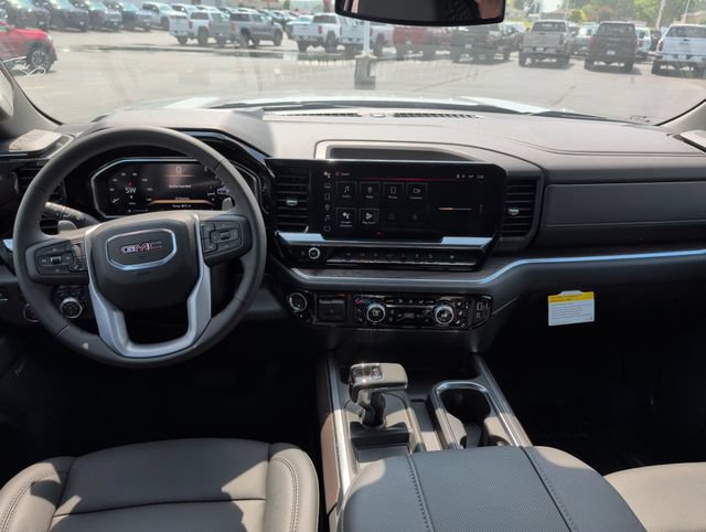 New 2026 GMC Sierra 1500 SLT w/ SLT Premium Plus Package AWD/4WD image 13