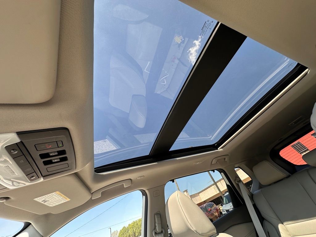 Certified 2023 Nissan Rogue SV w/ SV Premium B Package FWD image 26