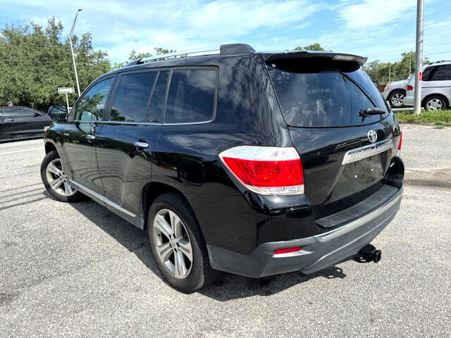 Used 2011 Toyota Highlander Limited image 5