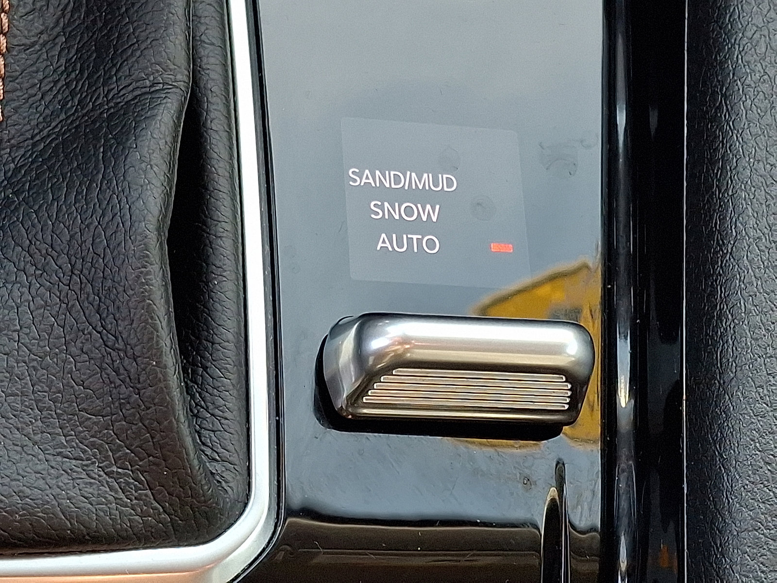 Used 2022 Jeep Compass Limited image 23