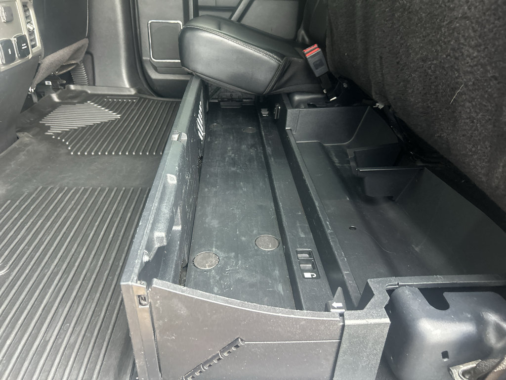 Used 2019 Ford F350 Lariat AWD/4WD image 15