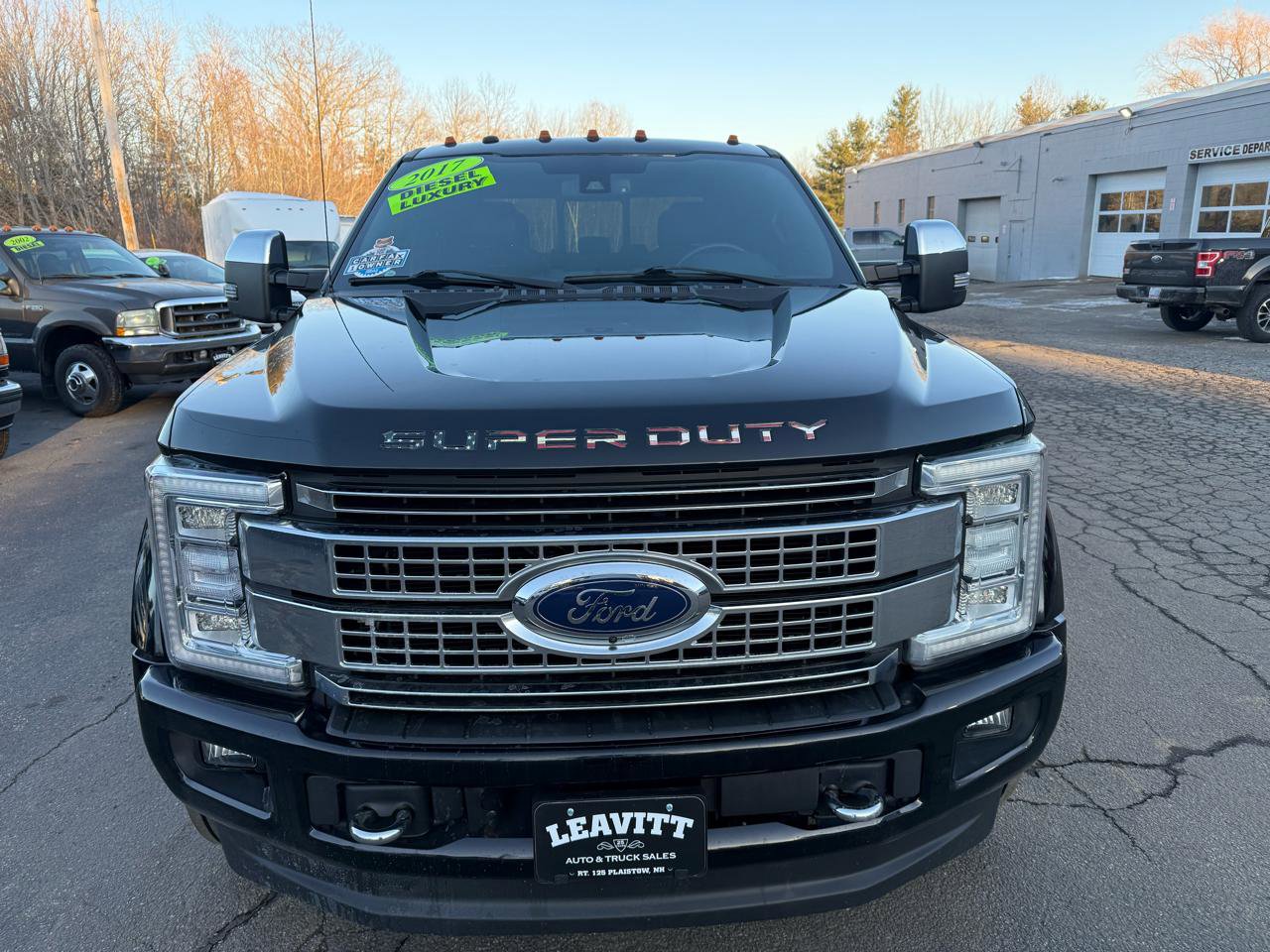 Used 2017 Ford F450 Platinum w/ Platinum Ultimate Package AWD/4WD image 4