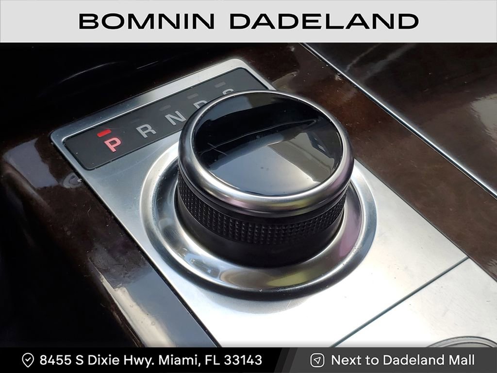 Used 2020 Land Rover Range Rover HSE image 26