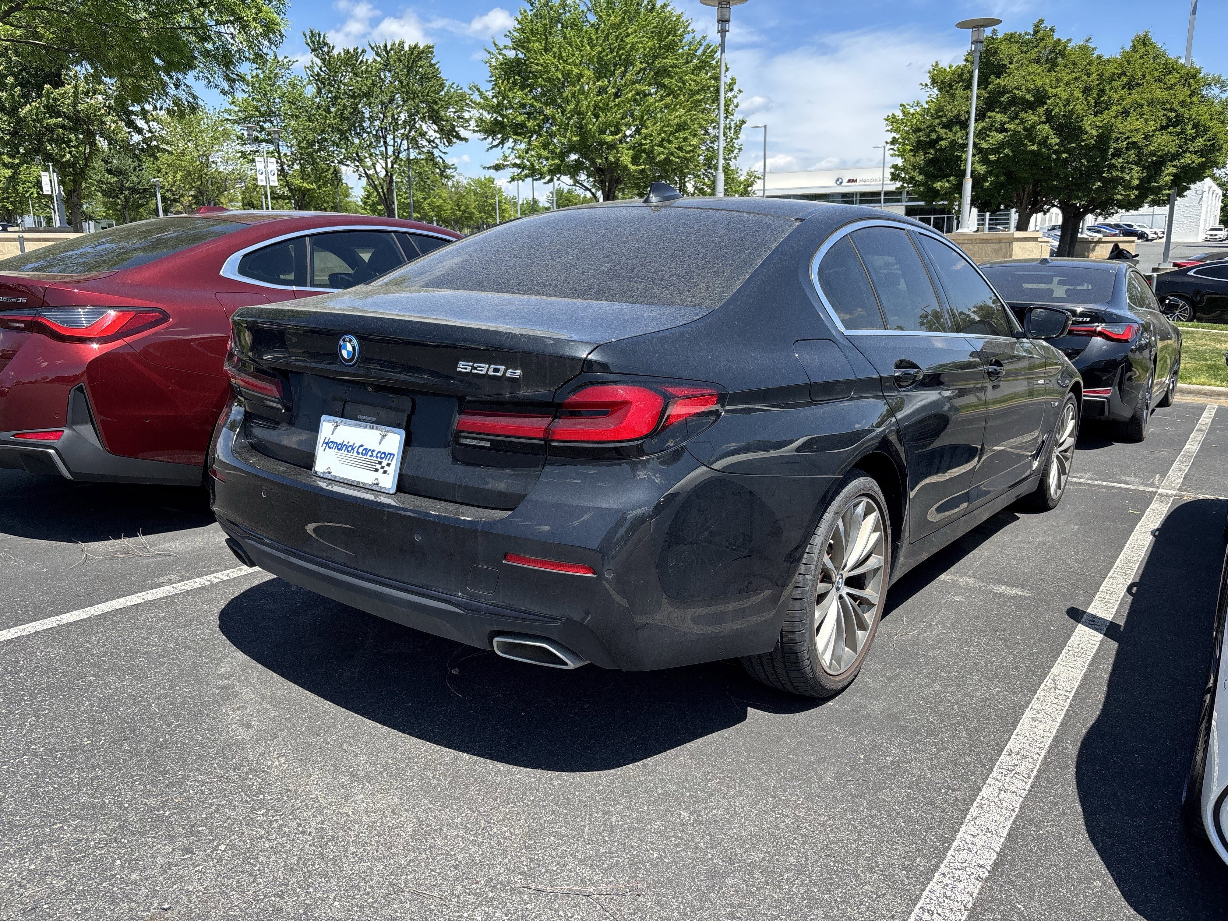 Certified 2023 BMW 530e w/ Premium Package RWD image 23